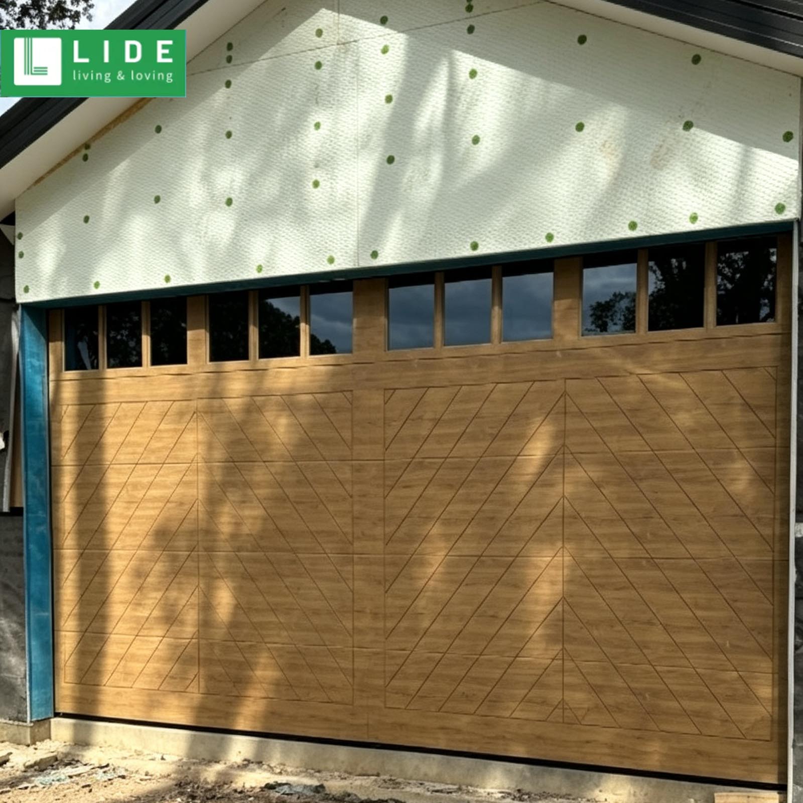 Aluminum series— Wood grain laser caving Carriage garage door